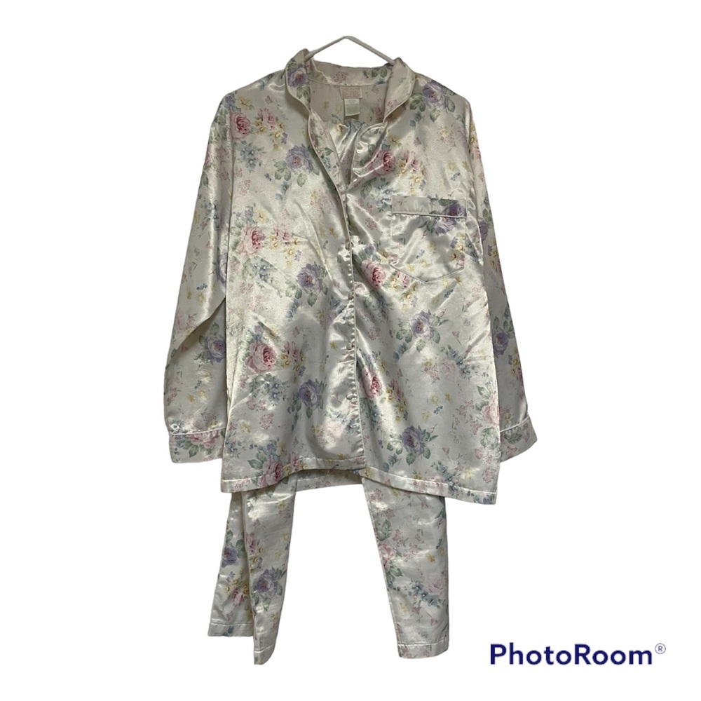 Aria womens pajama set size medium 12 14 white floral flannel lining button